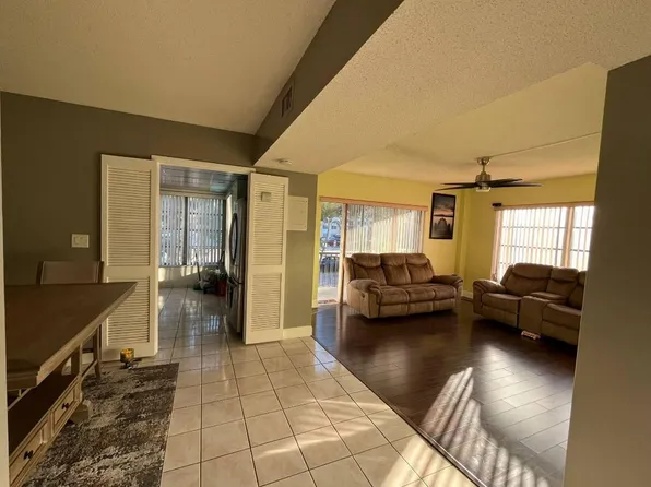 4170 Inverrary Drive #211, Lauderhill, FL 33319