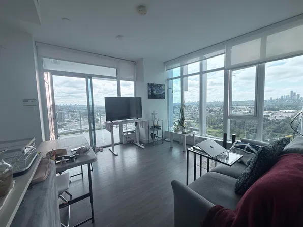 2311 Beta Ave #3403, Burnaby, BC V5C 0M1