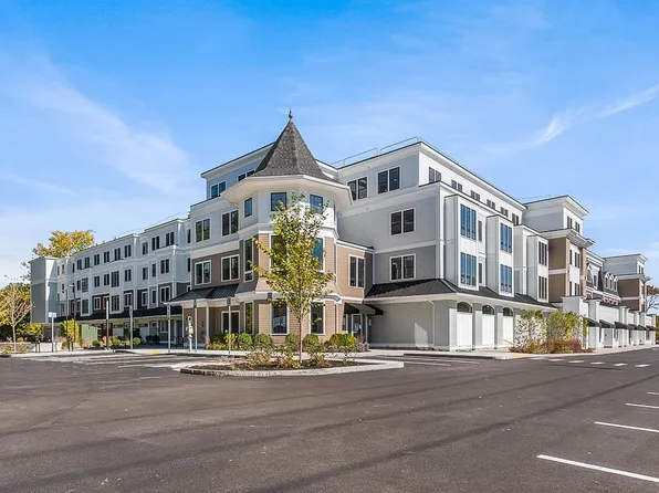 The Block at 22 Everett St