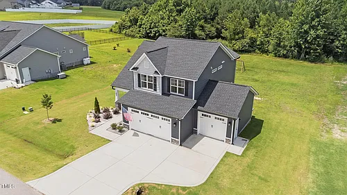 385 Jackson Pond Dr Photo 1