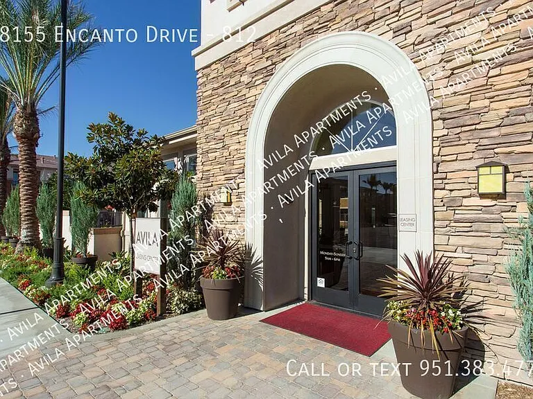 Avila Apartment Homes — Photo 17