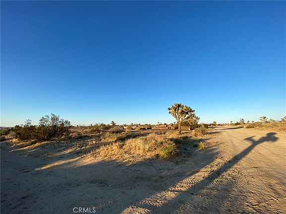 3rd image of 0 Sunset Rd