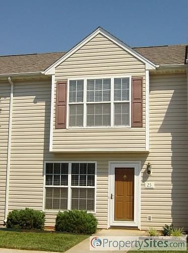 1st image of 25 Honeysuckle Ct