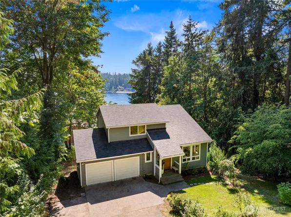 17880 Purves Avenue NE, Suquamish, WA 98392