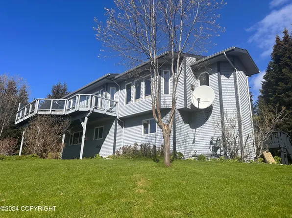 1724 Highland Dr, Homer, AK 99603