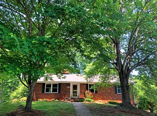 2831 Northbridge Rd, Winston Salem, NC 27103