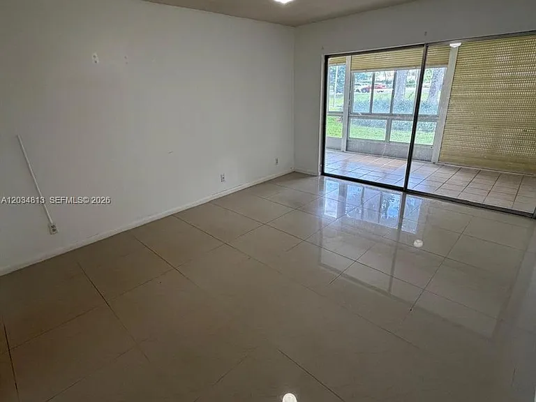 200 Waterway Dr S #107 — Photo 23