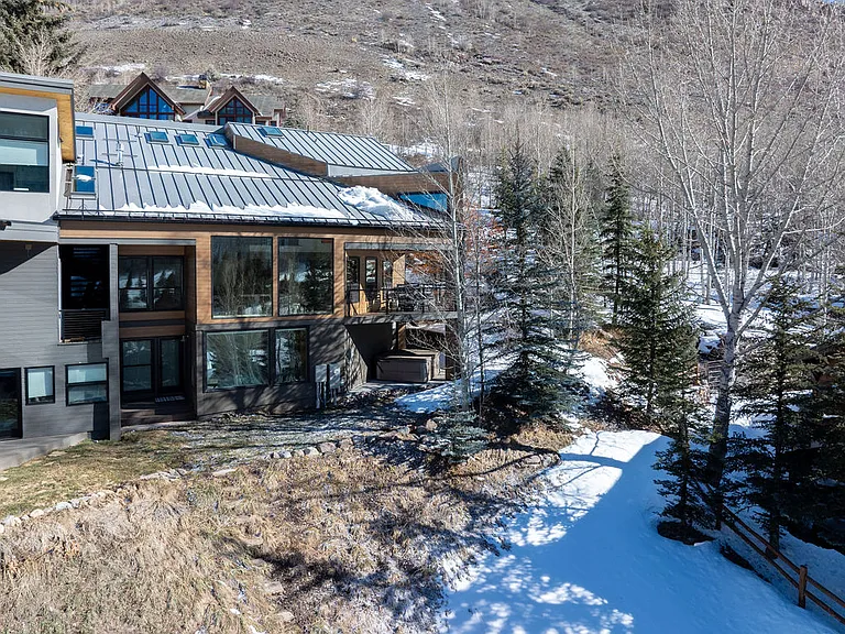 3245 Katsos Ranch Rd — Photo 34