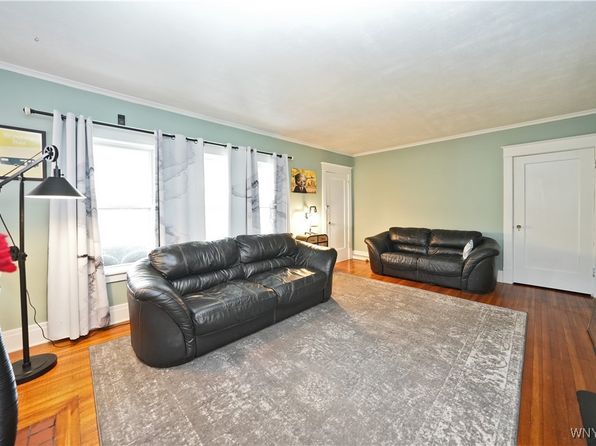 88 Mang Ave, Buffalo, NY 14217