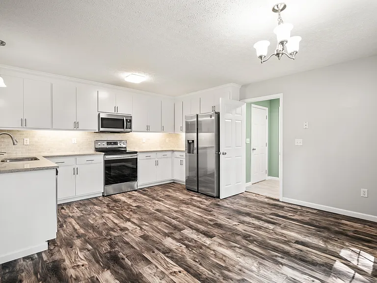 2099 Yacht Club Rd — Photo 22
