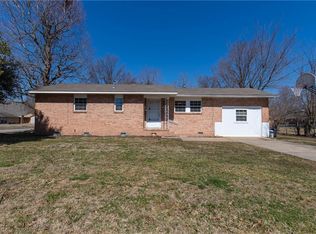 1714 Sisco Ave, Springdale, AR 72762