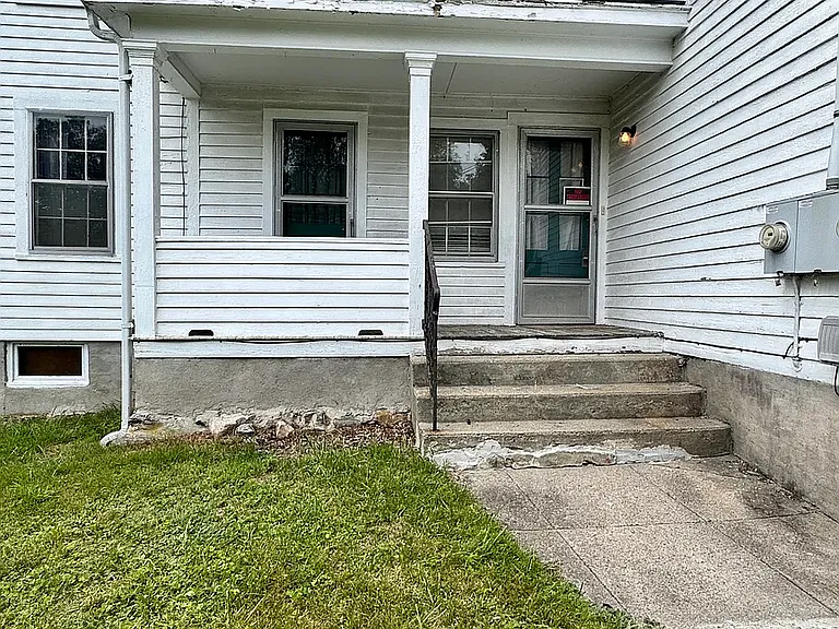 111 Rockwell St #A — Photo 6
