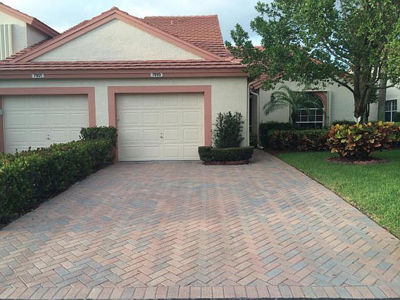 2nd image of 7895 Lake Sands Dr