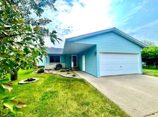 605 10th St SW, Little Falls, MN 56345