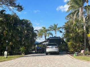 4678 Southern Breeze DR, NAPLES, FL 34114