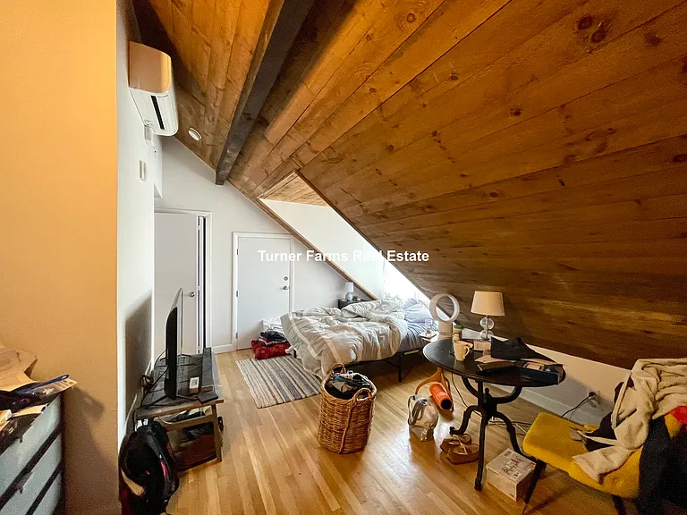 158 Broadway #3 — Photo 15