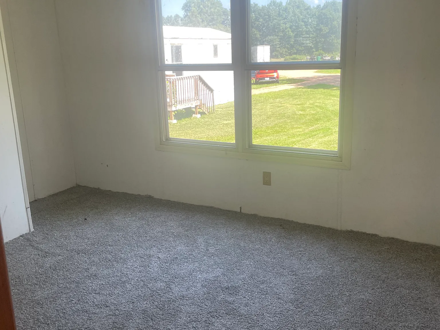 3 bed, $800 — Photo 2