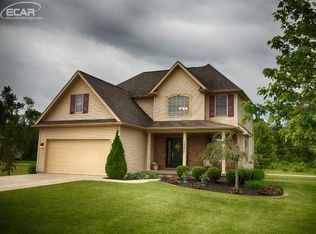 10376 Valley Dr, Goodrich, MI 48438