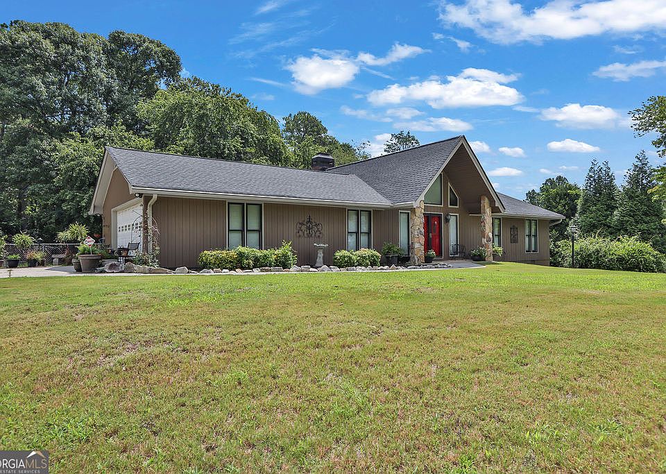 1st image of 2184 Valley Creek Cir