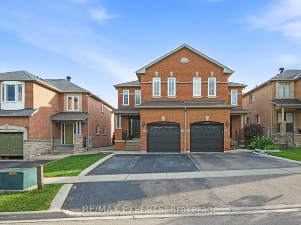 3138 Wheatstone Ave, Mississauga, ON L5B 4J1