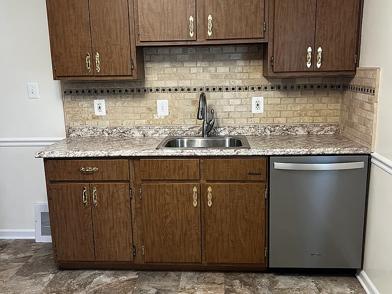 757 Champaign Rd — Photo 5