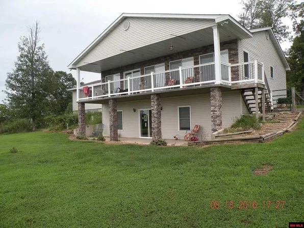 226 County Road 124, Oakland, AR 72661
