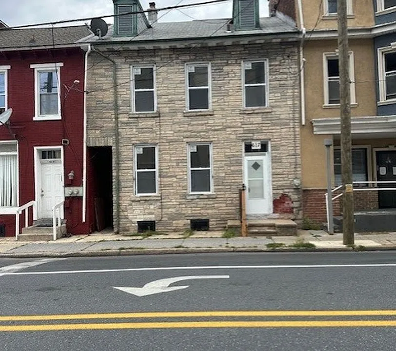617 Lehman St