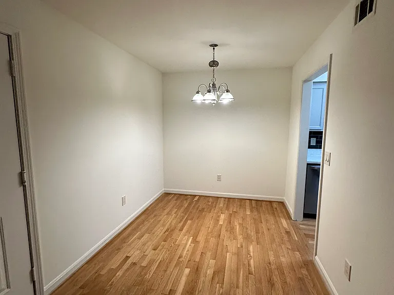2118 Acklen Ave #64 — Photo 8