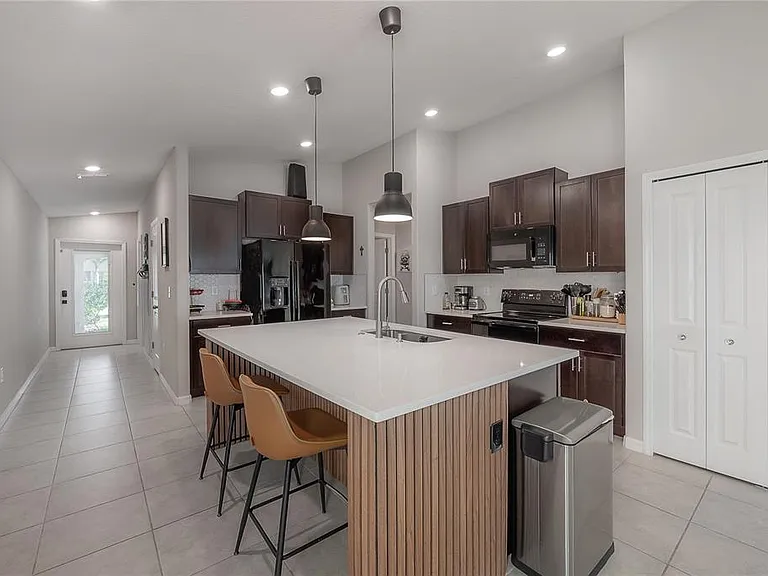 3615 Cat Mint St — Photo 9