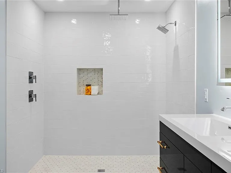 765 High Pines Dr — Photo 22