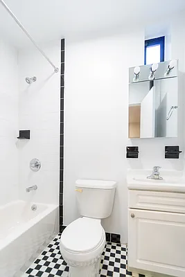Rented by Compass | media 5