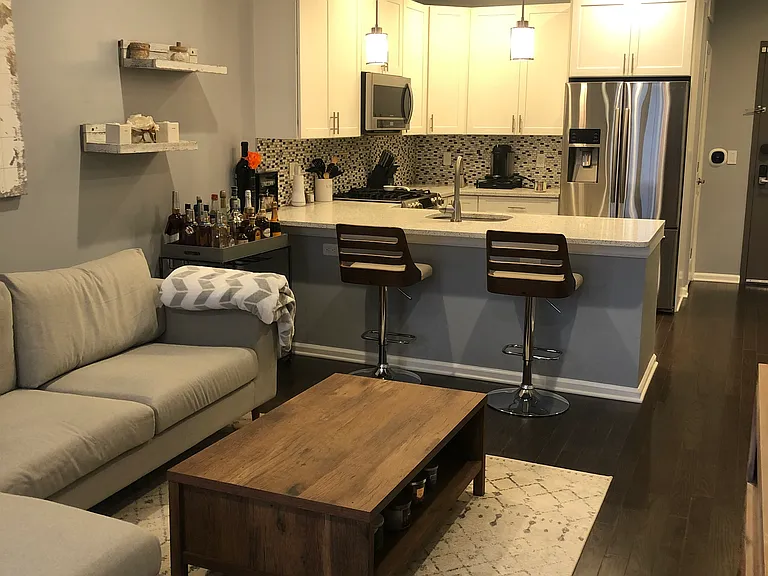 850 Newark Ave — Photo 11