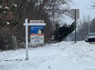 Hegel Rd, Goodrich, MI 48438