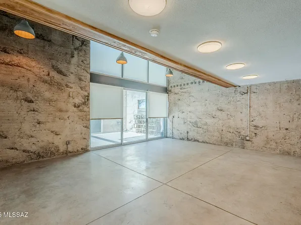 1001 E 17th St #111, Tucson, AZ 85716