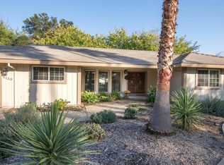 5130 Holly Ln, Fair Oaks, CA