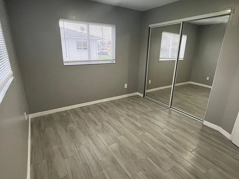 119 Gordon Ave S — Photo 12