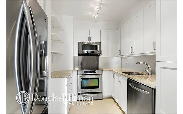 Rented by Douglas Elliman | media 2