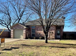 524 S Oran Ave, Cleburne, TX 76031