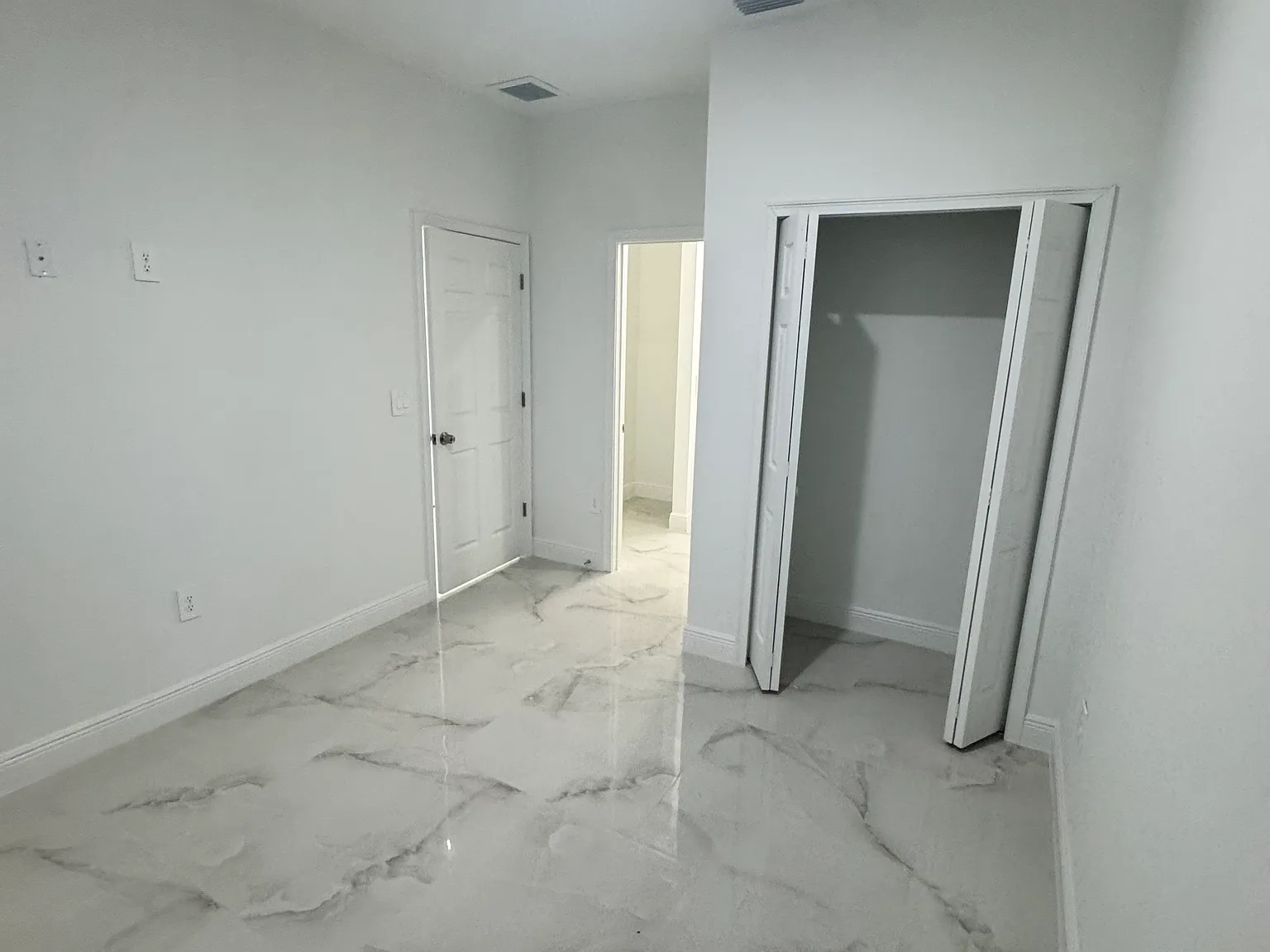 1 bed, $850 — Photo 4