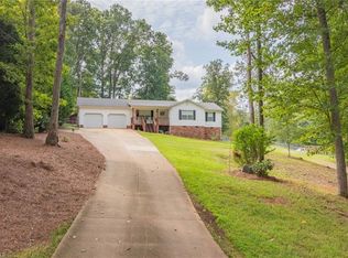 3835 Earnhardt Rd, Asheboro, NC 27205