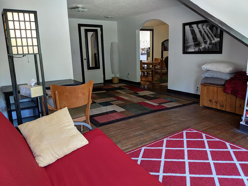 Second living area