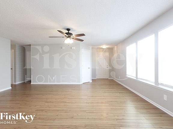 3rd image of 1824 Brassica Ln
