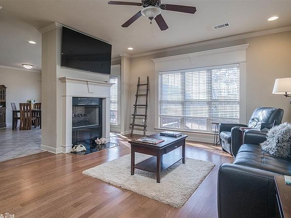 3rd image of 7409 Peach Blossom Ave