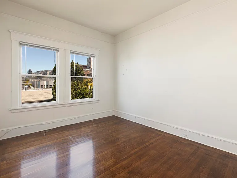 2754 Pierce St #7 — Photo 8