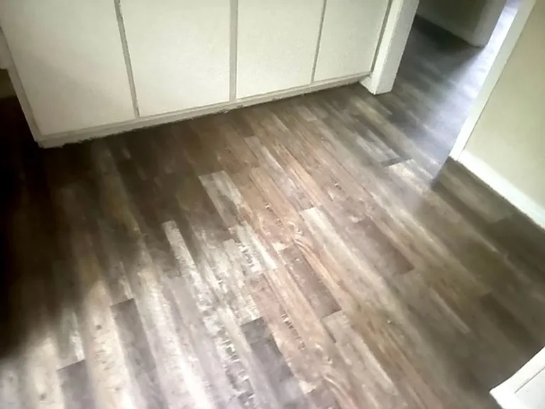 1450 Morlee Dr E — Photo 13