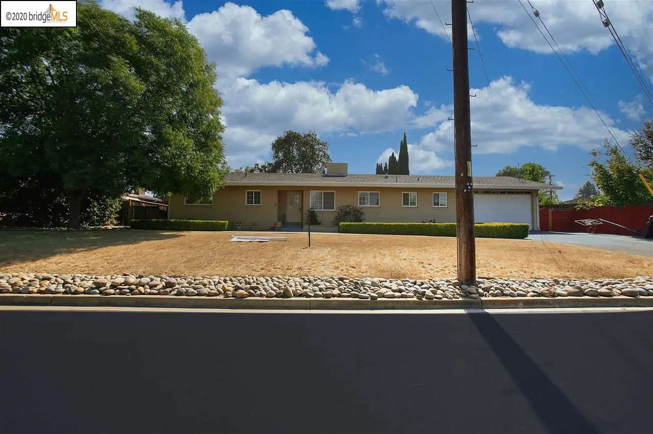 5700 Verna Way photo 1