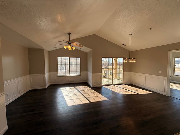 3rd image of 82 S 930th St E