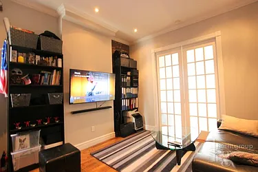 Rented by Hecht Group