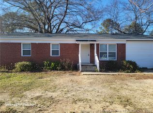 6690 Turnpike Rd, Raeford, NC 28376