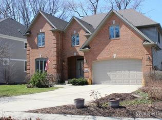 610 S Colfax Ave, Elmhurst, IL